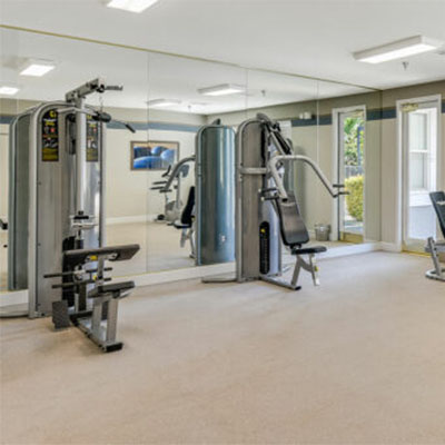 Geneva pointe apartment amenities