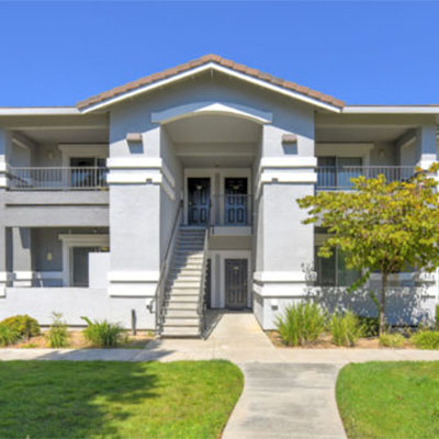 Geneva pointe apartment exteriors